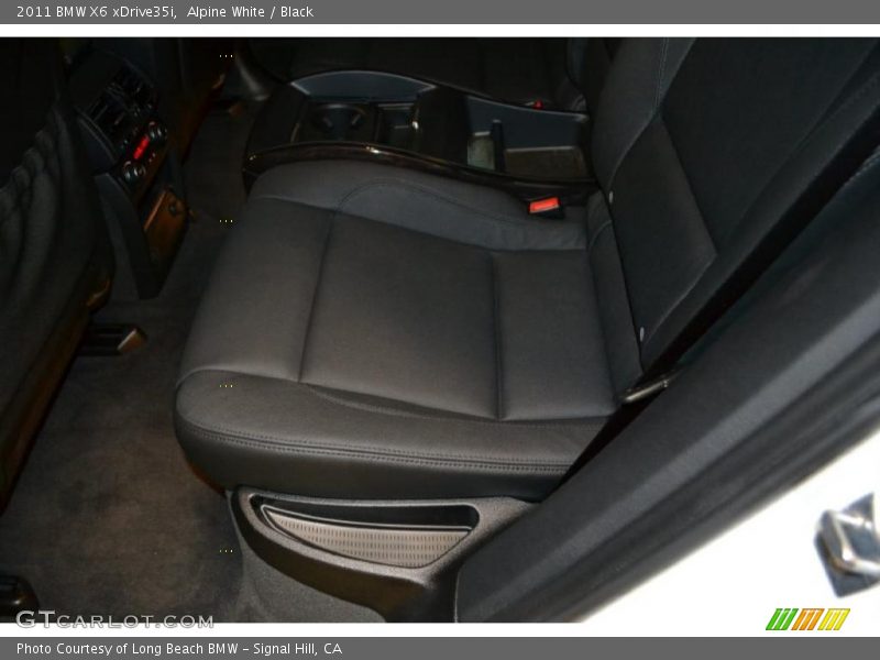 Alpine White / Black 2011 BMW X6 xDrive35i