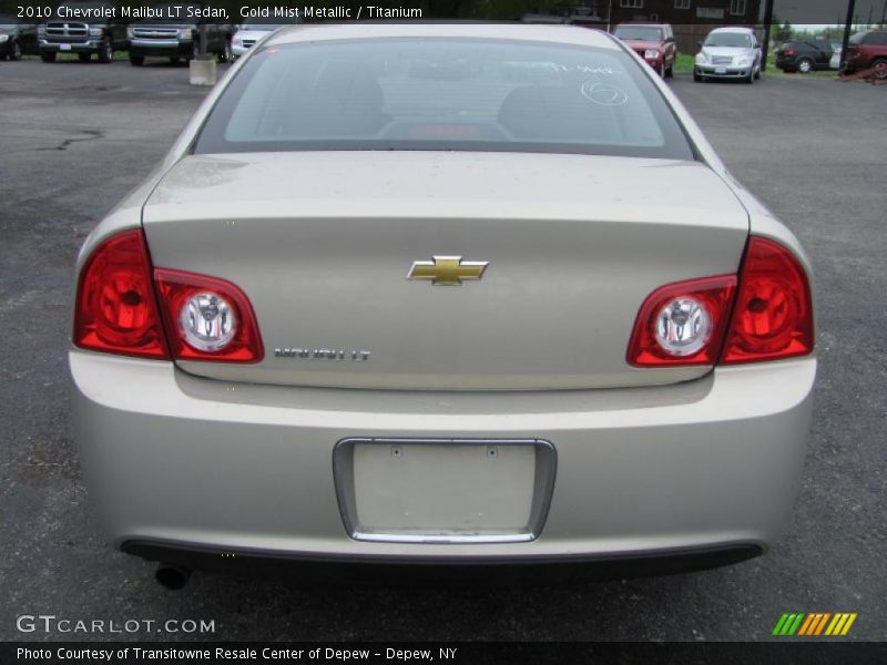 Gold Mist Metallic / Titanium 2010 Chevrolet Malibu LT Sedan