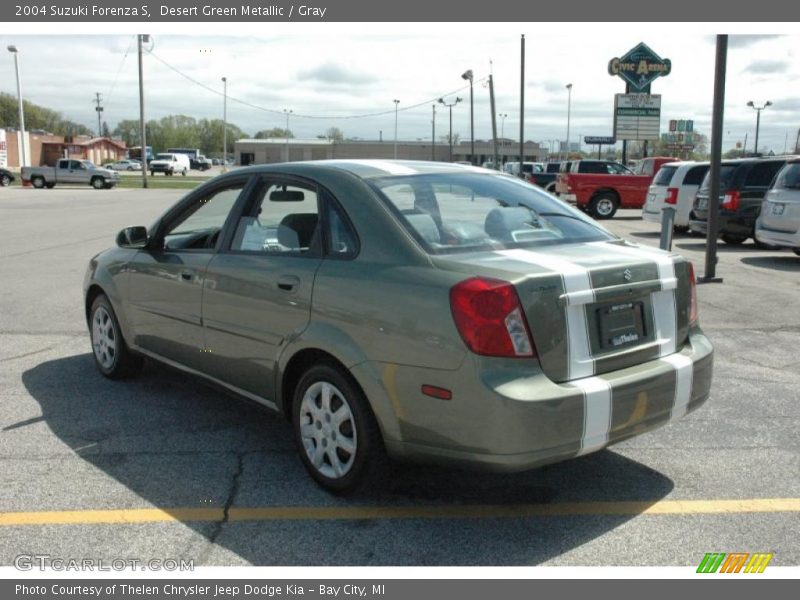 Desert Green Metallic / Gray 2004 Suzuki Forenza S