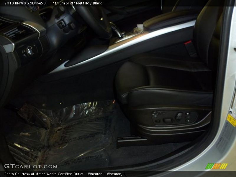 Titanium Silver Metallic / Black 2010 BMW X6 xDrive50i