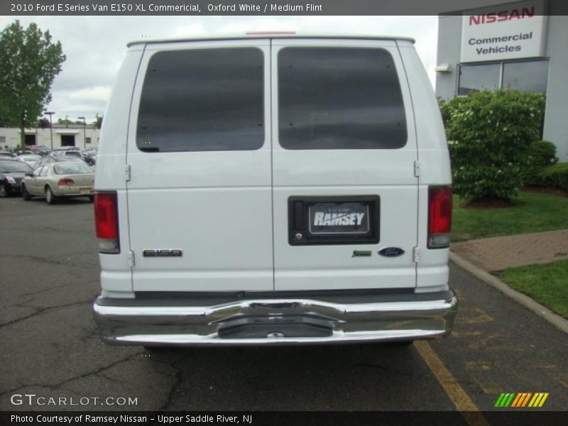 Oxford White / Medium Flint 2010 Ford E Series Van E150 XL Commericial