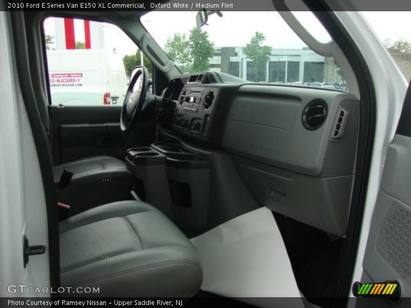 Oxford White / Medium Flint 2010 Ford E Series Van E150 XL Commericial