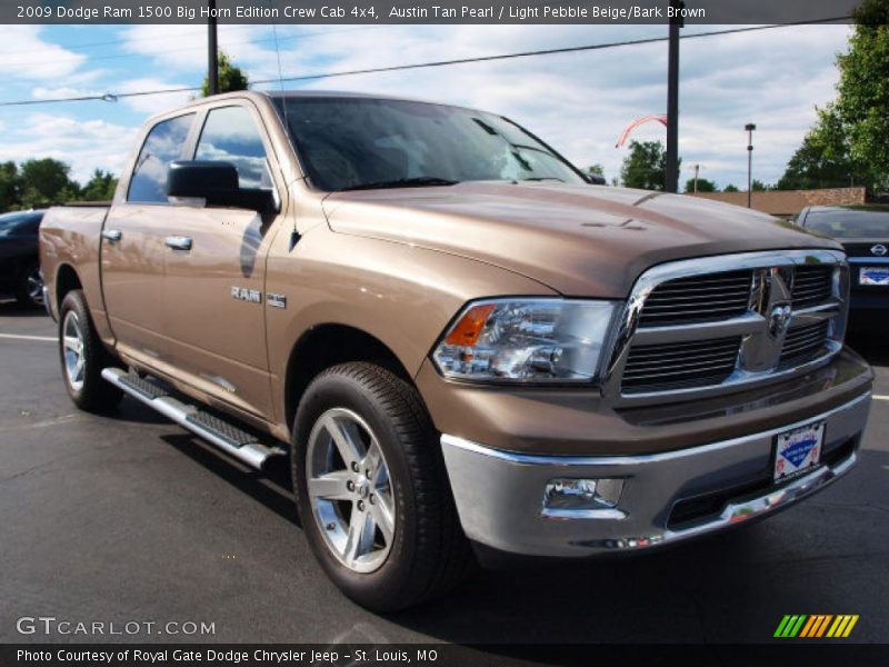 Austin Tan Pearl / Light Pebble Beige/Bark Brown 2009 Dodge Ram 1500 Big Horn Edition Crew Cab 4x4