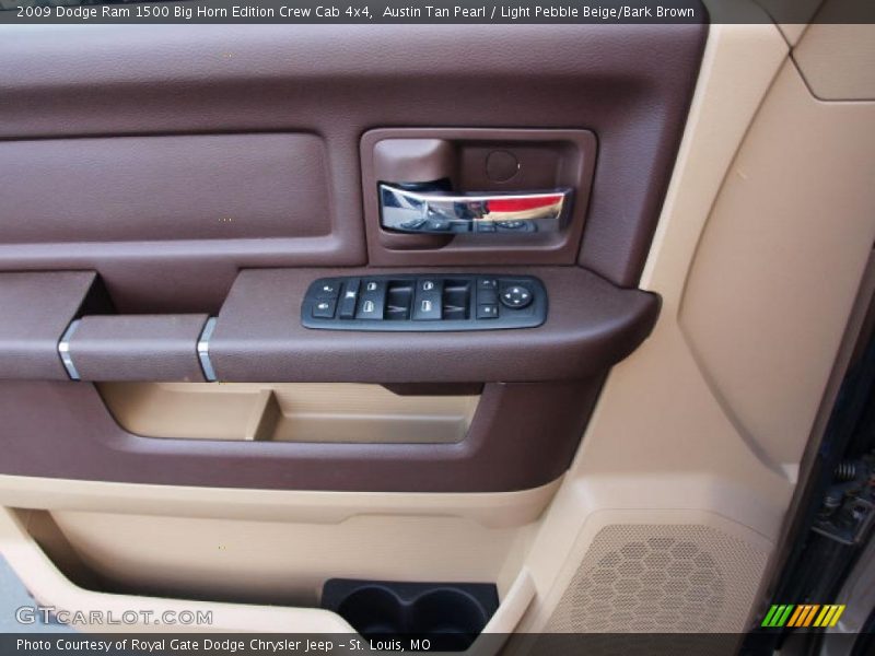 Austin Tan Pearl / Light Pebble Beige/Bark Brown 2009 Dodge Ram 1500 Big Horn Edition Crew Cab 4x4