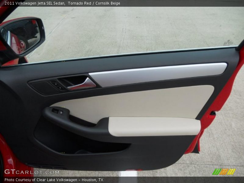 Tornado Red / Cornsilk Beige 2011 Volkswagen Jetta SEL Sedan