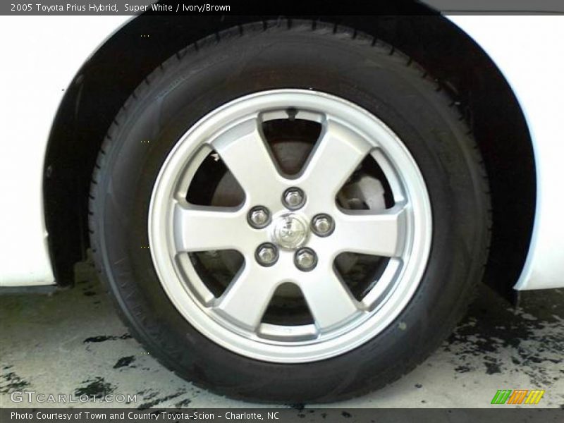 Super White / Ivory/Brown 2005 Toyota Prius Hybrid