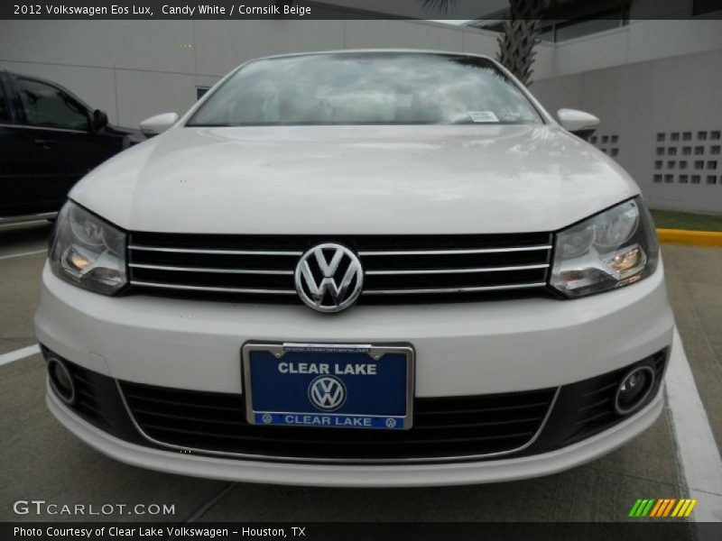 Candy White / Cornsilk Beige 2012 Volkswagen Eos Lux