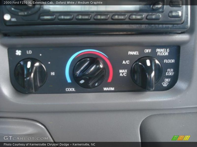Controls of 2000 F150 XL Extended Cab