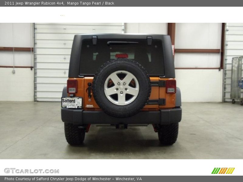 Mango Tango Pearl / Black 2011 Jeep Wrangler Rubicon 4x4