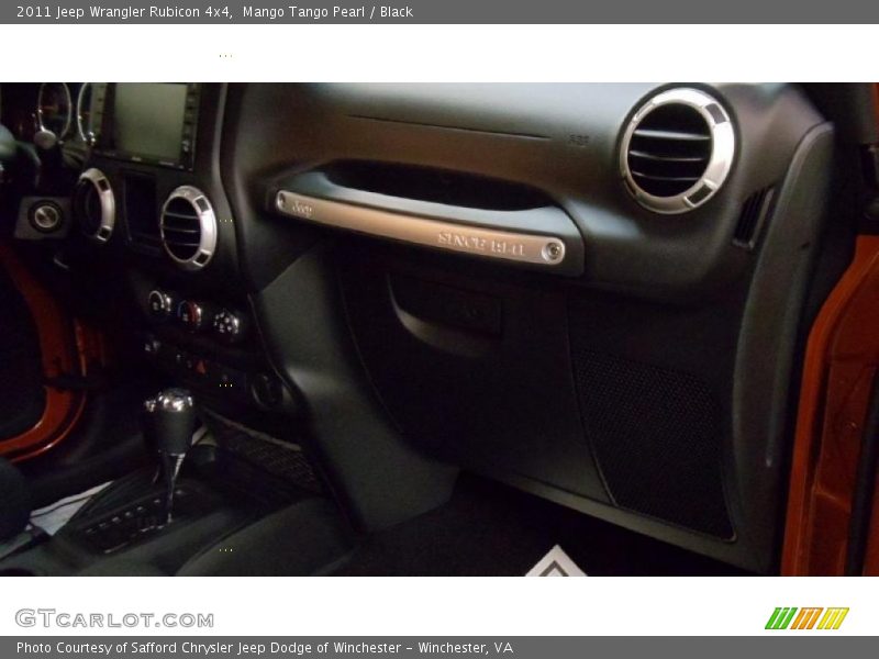 Mango Tango Pearl / Black 2011 Jeep Wrangler Rubicon 4x4
