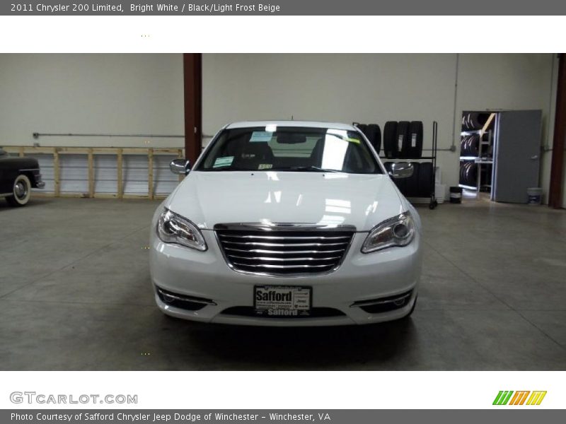 Bright White / Black/Light Frost Beige 2011 Chrysler 200 Limited