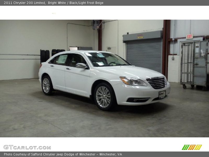 Bright White / Black/Light Frost Beige 2011 Chrysler 200 Limited