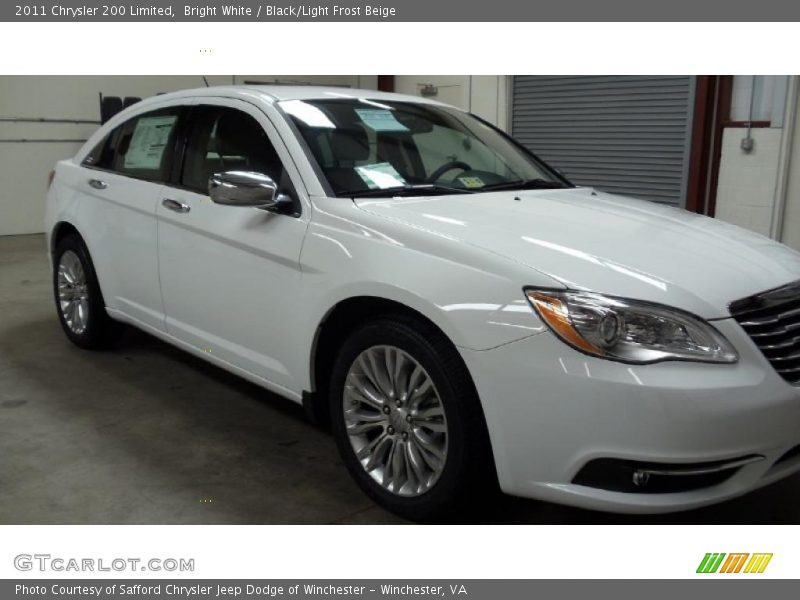 Bright White / Black/Light Frost Beige 2011 Chrysler 200 Limited