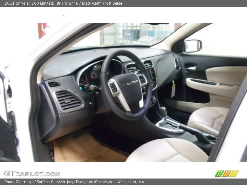 Bright White / Black/Light Frost Beige 2011 Chrysler 200 Limited