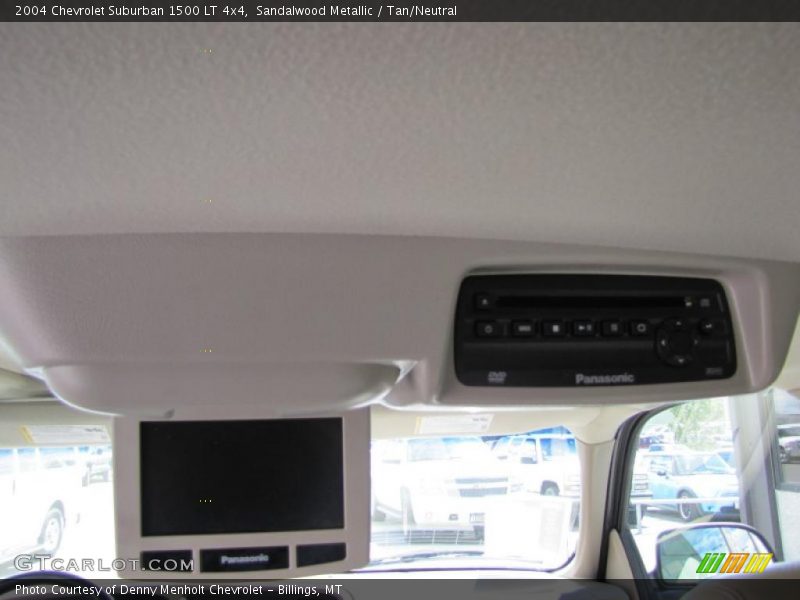 Sandalwood Metallic / Tan/Neutral 2004 Chevrolet Suburban 1500 LT 4x4
