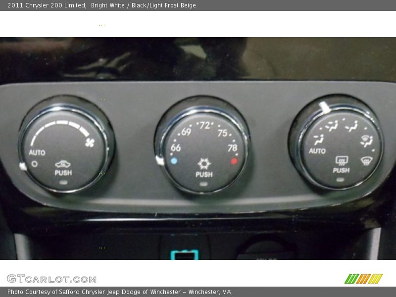 Bright White / Black/Light Frost Beige 2011 Chrysler 200 Limited