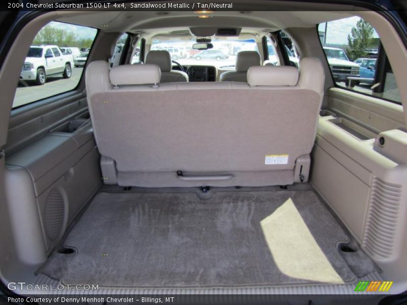 Sandalwood Metallic / Tan/Neutral 2004 Chevrolet Suburban 1500 LT 4x4