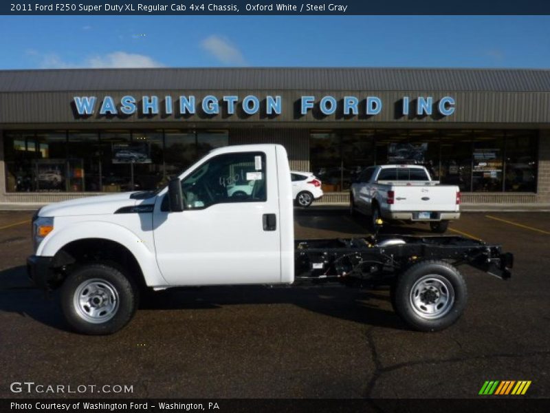Oxford White / Steel Gray 2011 Ford F250 Super Duty XL Regular Cab 4x4 Chassis
