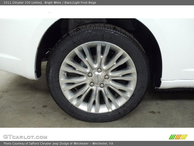 Bright White / Black/Light Frost Beige 2011 Chrysler 200 Limited