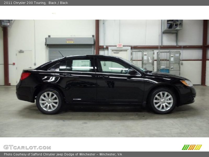 Black / Black 2011 Chrysler 200 Touring