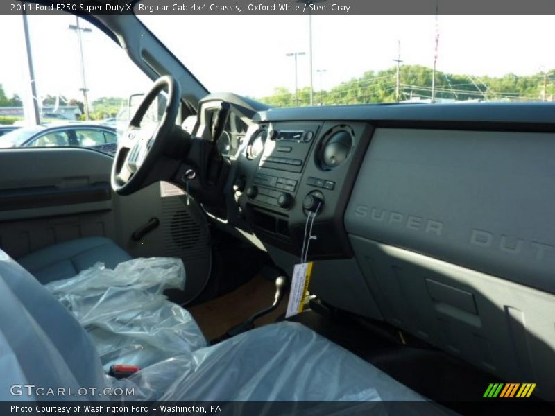 Oxford White / Steel Gray 2011 Ford F250 Super Duty XL Regular Cab 4x4 Chassis