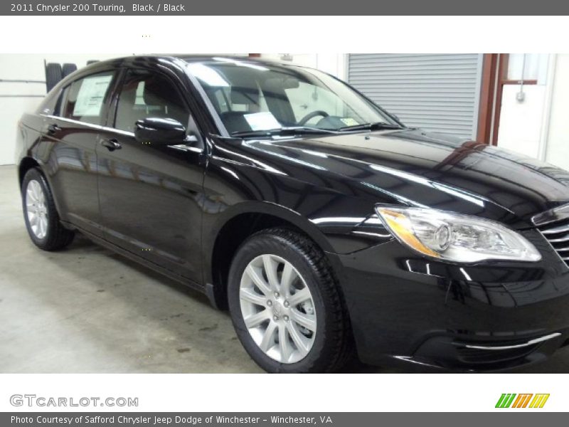 Black / Black 2011 Chrysler 200 Touring