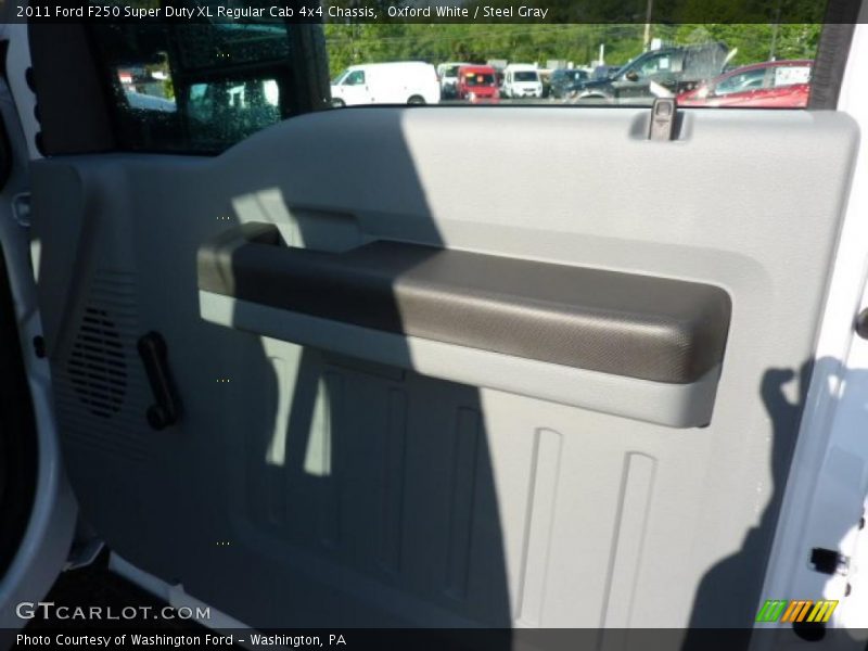 Oxford White / Steel Gray 2011 Ford F250 Super Duty XL Regular Cab 4x4 Chassis