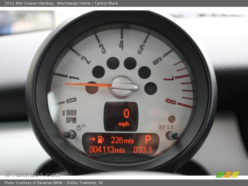 Interchange Yellow / Carbon Black 2011 Mini Cooper Hardtop