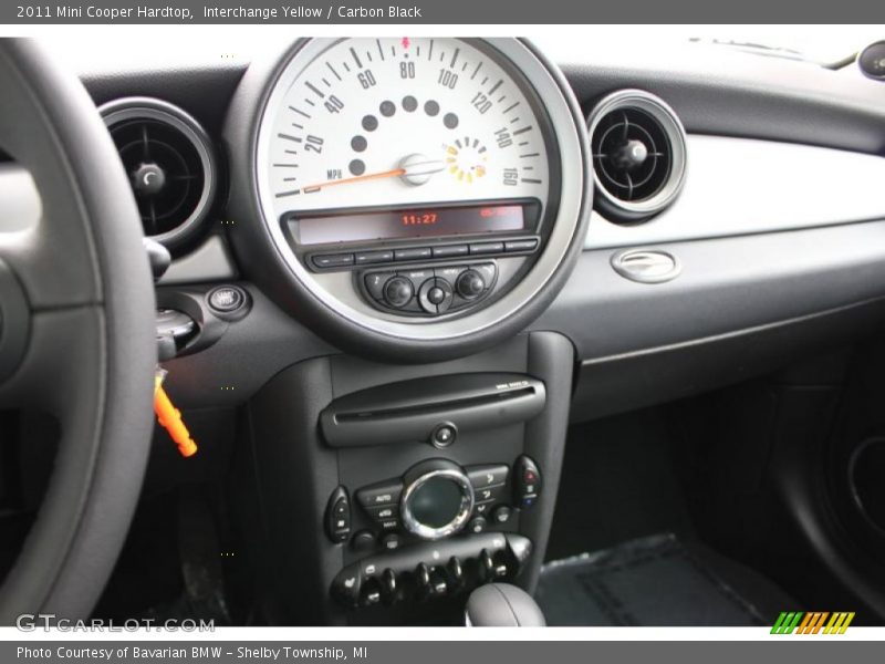 Interchange Yellow / Carbon Black 2011 Mini Cooper Hardtop