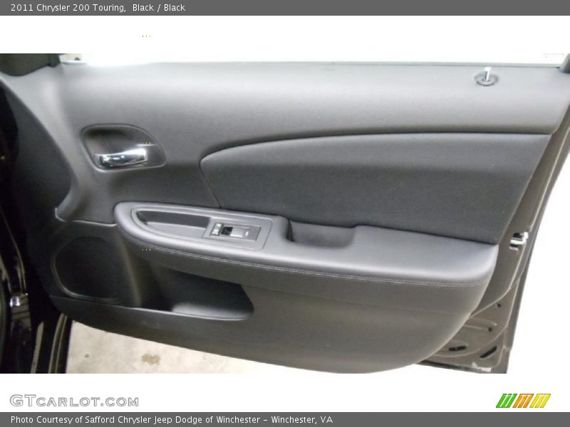 Black / Black 2011 Chrysler 200 Touring