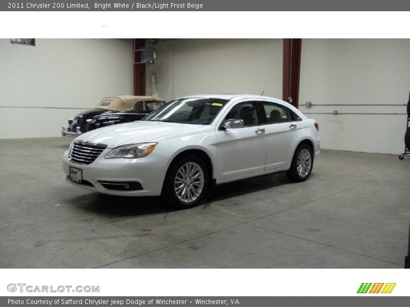 Bright White / Black/Light Frost Beige 2011 Chrysler 200 Limited