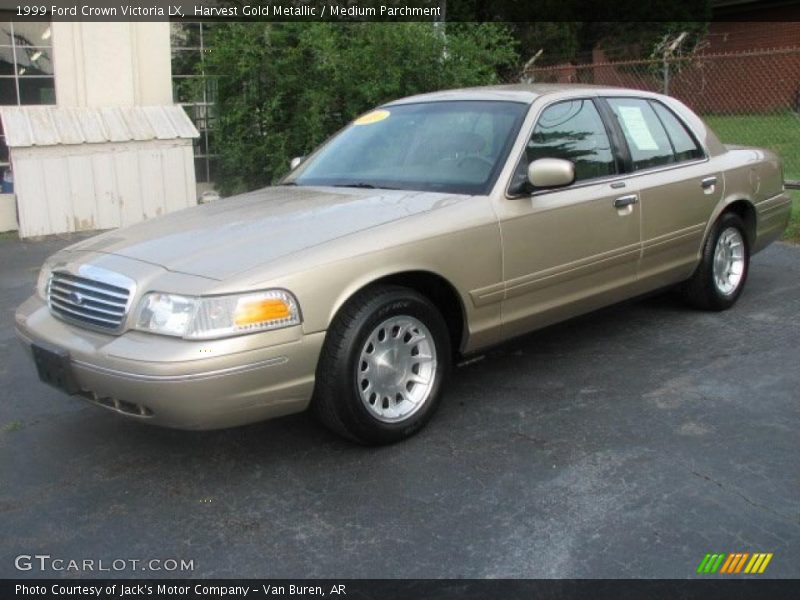 Harvest Gold Metallic / Medium Parchment 1999 Ford Crown Victoria LX