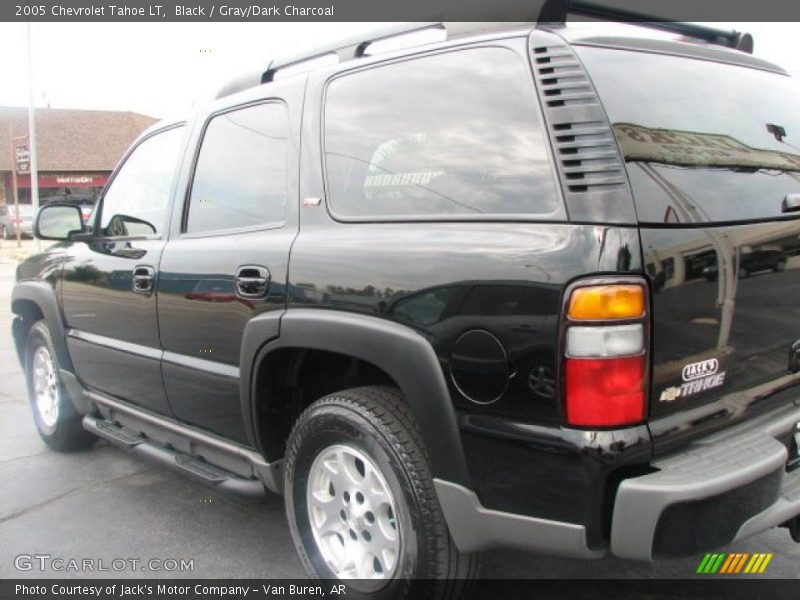 Black / Gray/Dark Charcoal 2005 Chevrolet Tahoe LT