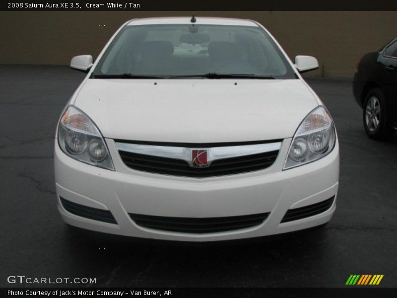Cream White / Tan 2008 Saturn Aura XE 3.5