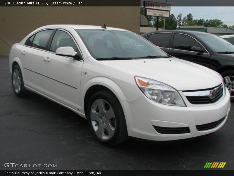 Cream White / Tan 2008 Saturn Aura XE 3.5