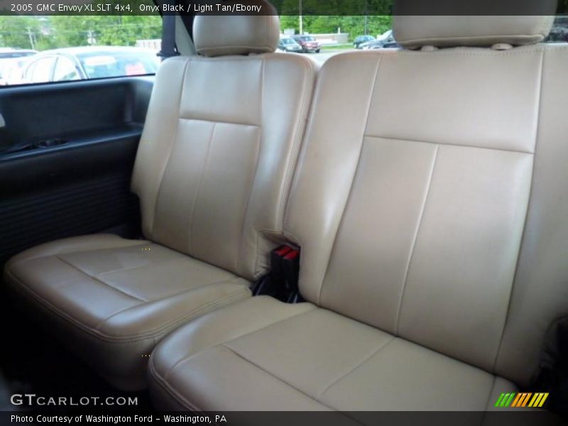 Onyx Black / Light Tan/Ebony 2005 GMC Envoy XL SLT 4x4