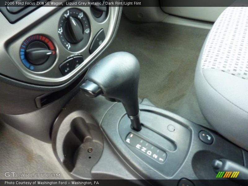  2006 Focus ZXW SE Wagon 4 Speed Automatic Shifter