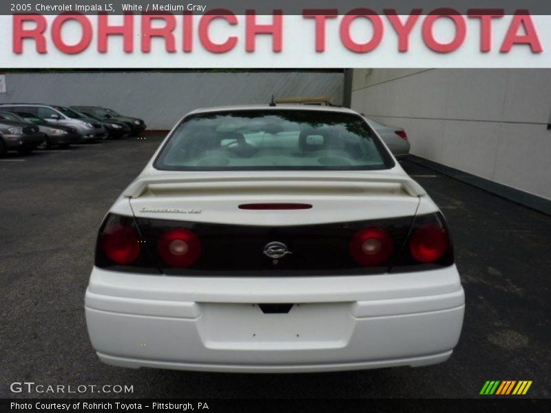 White / Medium Gray 2005 Chevrolet Impala LS