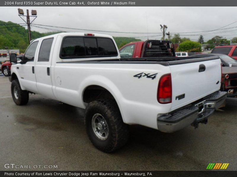 Oxford White / Medium Flint 2004 Ford F350 Super Duty XL Crew Cab 4x4
