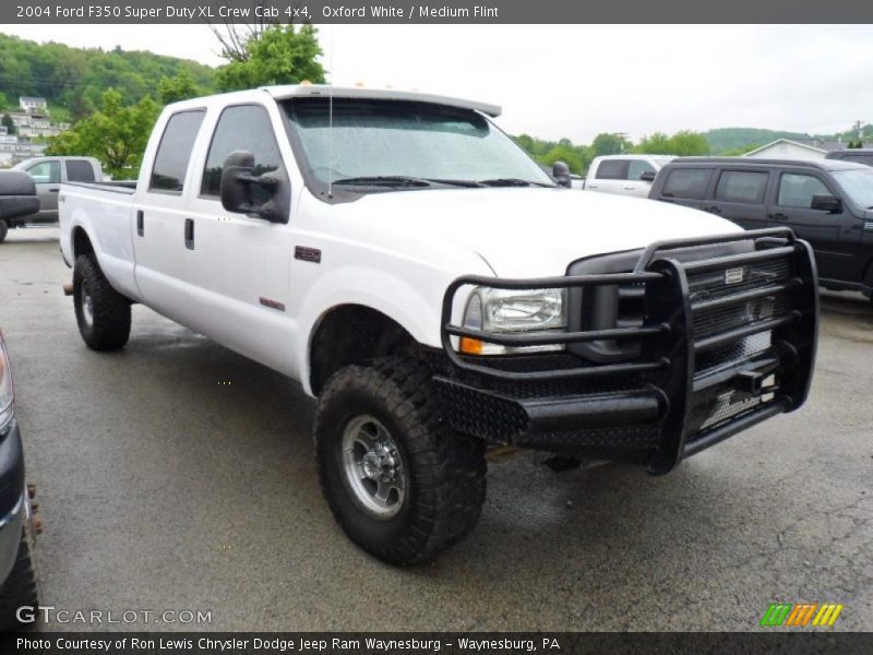 Oxford White / Medium Flint 2004 Ford F350 Super Duty XL Crew Cab 4x4