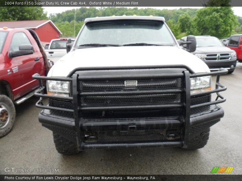 Oxford White / Medium Flint 2004 Ford F350 Super Duty XL Crew Cab 4x4