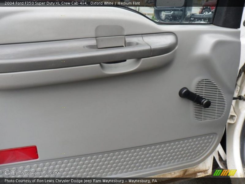 Oxford White / Medium Flint 2004 Ford F350 Super Duty XL Crew Cab 4x4