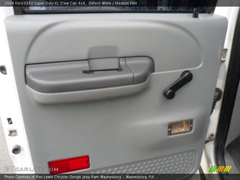 Oxford White / Medium Flint 2004 Ford F350 Super Duty XL Crew Cab 4x4