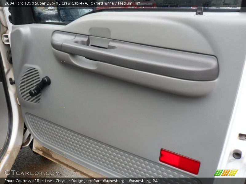 Oxford White / Medium Flint 2004 Ford F350 Super Duty XL Crew Cab 4x4