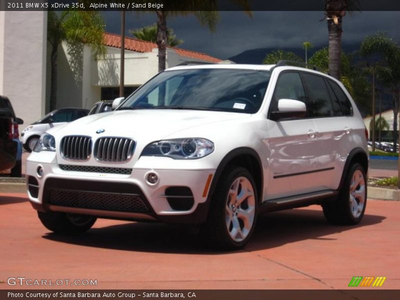 Front 3/4 View of 2011 X5 xDrive 35d