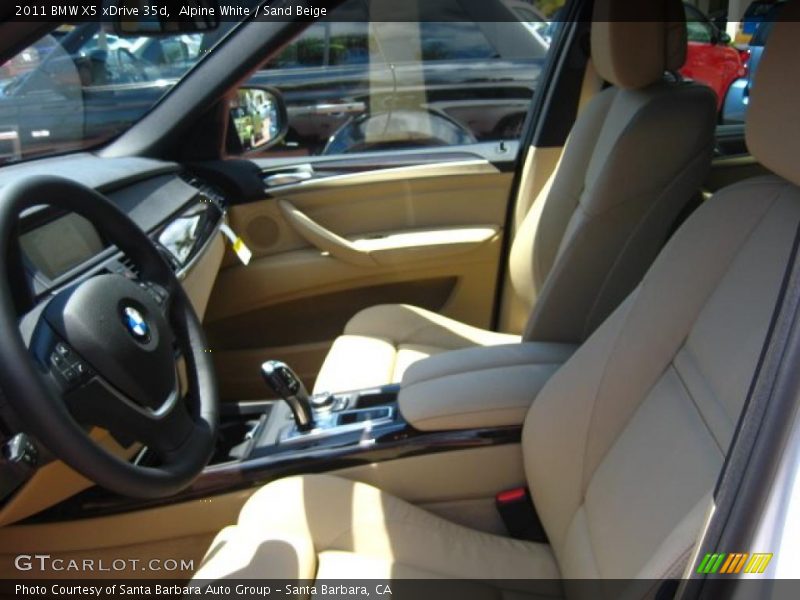 Alpine White / Sand Beige 2011 BMW X5 xDrive 35d