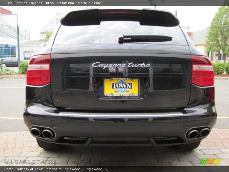 Basalt Black Metallic / Black 2009 Porsche Cayenne Turbo