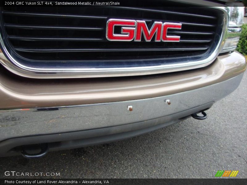 Sandalwood Metallic / Neutral/Shale 2004 GMC Yukon SLT 4x4
