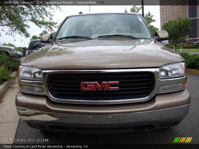 Sandalwood Metallic / Neutral/Shale 2004 GMC Yukon SLT 4x4