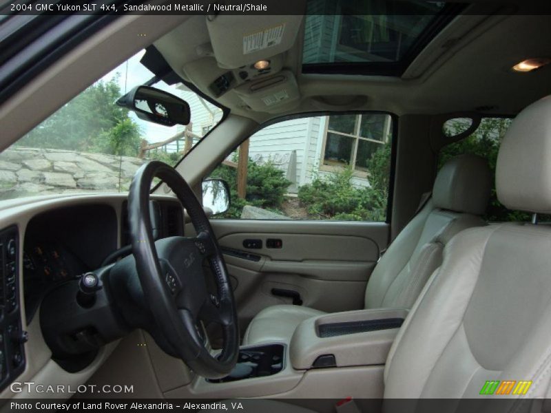 Sandalwood Metallic / Neutral/Shale 2004 GMC Yukon SLT 4x4